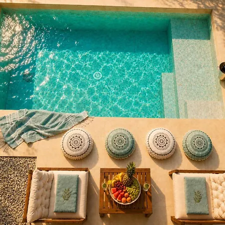 Apartment Hero's Olive Garden Retreat